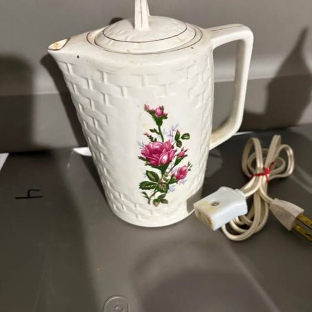 Vintage Moss Rose electric tea coffee pot Japan by Lobeco